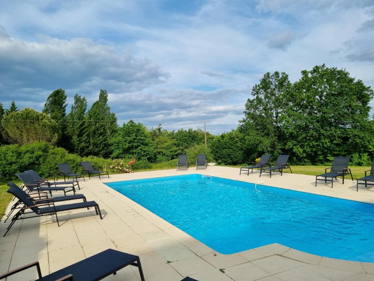 Au Perigord Noir Hotel Hautefort Kültér fotó