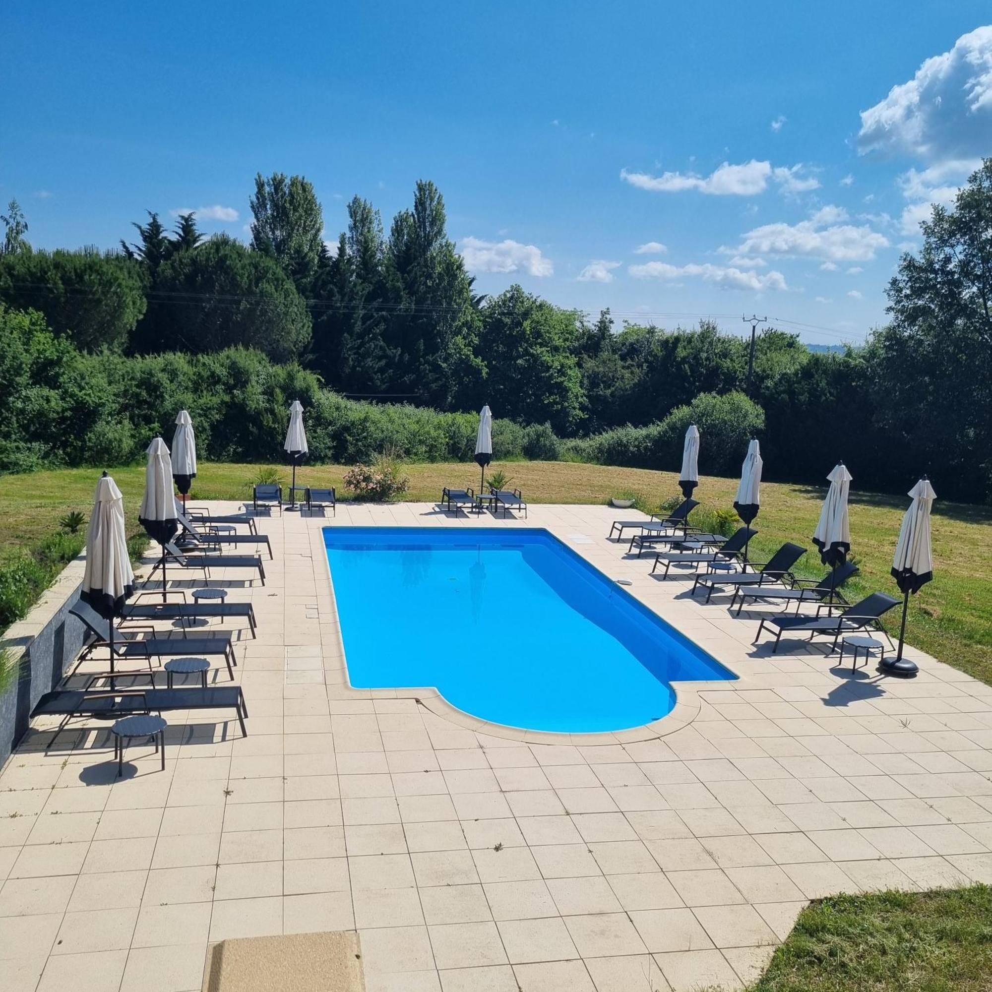 Au Perigord Noir Hotel Hautefort Kültér fotó